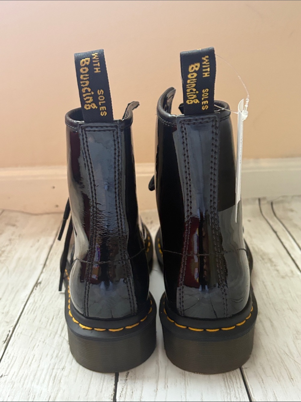 NWT Dr. Martens Black Patent Lace-Up Boots Sz 5 - Picture 7 of 8
